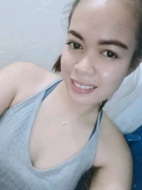 <span>Roelyn, 26</span> <span style='width: 25px; height: 16px; float: right; background-image: url(/bitmaps/flags_small/PH.PNG)'> </span><br><span>Biliran, Philippines</span> <input type='button' class='joinbtn' style='float: right' value='JOIN NOW' />