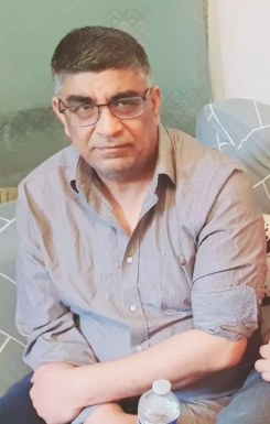 <span>Najeeb, 51</span>&nbsp;<span style='width: 25px; height: 16px; float: right; background-image: url(/bitmaps/flags_small/UK.PNG)'>&nbsp;</span><br><span>Bridgend, Reino Unido</span>&nbsp;<input type='button' class='joinbtn' style='float: right' value='JOIN NOW' />