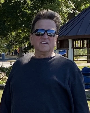 American men looking for love