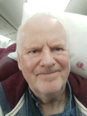English men looking for love