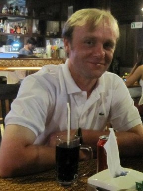 English men looking for love