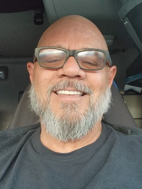 American men looking for love