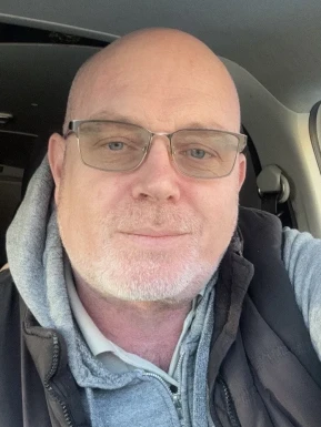 American men looking for love