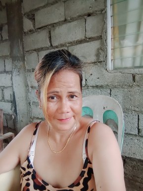 <span>Mhila, 49</span> <span style='width: 25px; height: 16px; float: right; background-image: url(/bitmaps/flags_small/PH.PNG)'> </span><br><span>Makati, 菲律宾</span> <input type='button' class='joinbtn' style='float: right' value='JOIN NOW' />