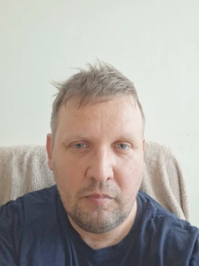 <span>Tomasz, 44</span>&nbsp;<span style='width: 25px; height: 16px; float: right; background-image: url(/bitmaps/flags_small/PL.PNG)'>&nbsp;</span><br><span>Warsaw, Poland</span>&nbsp;<input type='button' class='joinbtn' style='float: right' value='JOIN NOW' />
