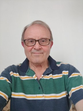 <span>Günter, 55</span> <span style='width: 25px; height: 16px; float: right; background-image: url(/bitmaps/flags_small/DE.PNG)'> </span><br><span>Holzminden, 德国</span> <input type='button' class='joinbtn' style='float: right' value='JOIN NOW' />