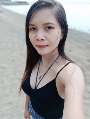 <span>Gela, 33</span> <span style='width: 25px; height: 16px; float: right; background-image: url(/bitmaps/flags_small/PH.PNG)'> </span><br><span>Cebuuu, Philippines</span> <input type='button' class='joinbtn' style='float: right' value='JOIN NOW' />