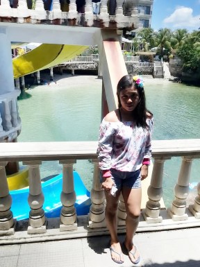 Women from Philippines for dating / Ladies from Philippines for dating