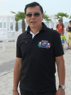 American men looking for love