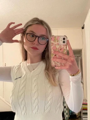 Women from Philippines for dating / Ladies from Philippines for dating