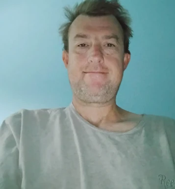 <span>Peter, 43</span>&nbsp;<span style='width: 25px; height: 16px; float: right; background-image: url(/bitmaps/flags_small/US.PNG)'>&nbsp;</span><br><span>Loxahatchee, USA</span>&nbsp;<input type='button' class='joinbtn' style='float: right' value='JOIN NOW' />