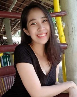 <span>Darleen, 24</span> <span style='width: 25px; height: 16px; float: right; background-image: url(/bitmaps/flags_small/PH.PNG)'> </span><br><span>Manila, Philippines</span> <input type='button' class='joinbtn' style='float: right' value='JOIN NOW' />